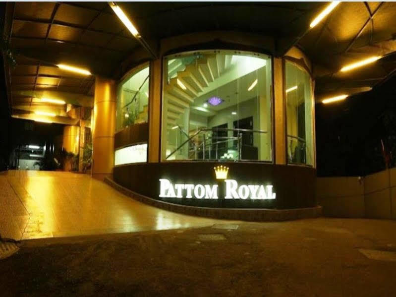 Pattom Royal Hotel Thiruvananthapuram Eksteriør bilde