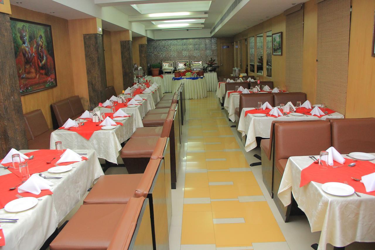 Pattom Royal Hotel Thiruvananthapuram Eksteriør bilde